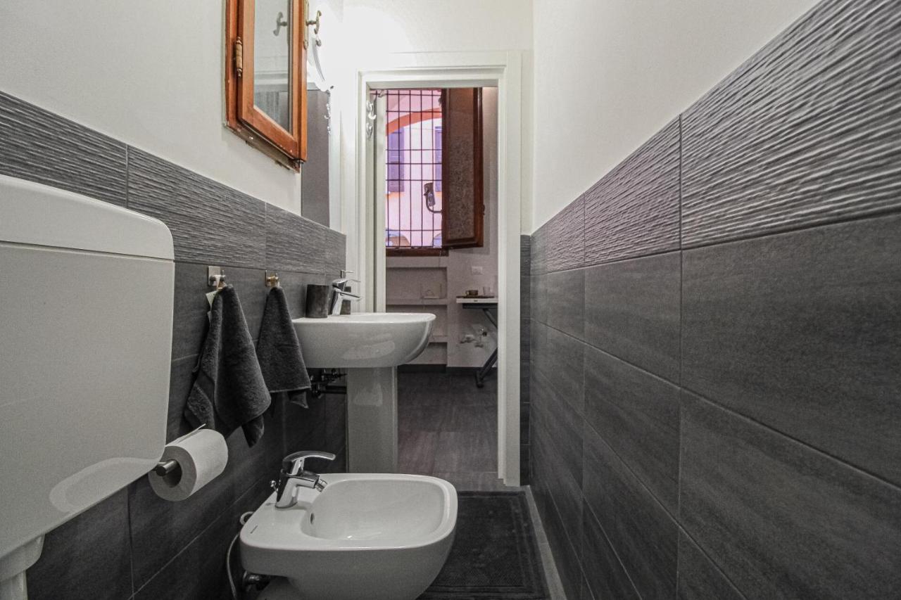 San Pietro Apartment Bologna Luaran gambar